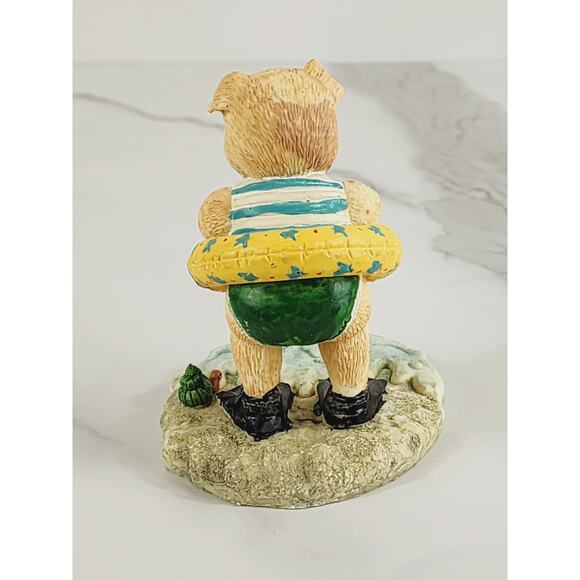 Piglet Pig Piggy w/ Life Ring On The Beach & Snail Figurine 3 1/2" Year 90s Vtg - Picture 7 of 14
